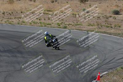 media/Apr-20-2025-AHRMA (Sun) [[393a79c373]]/Race/Group 12 early race/Turn 4b/